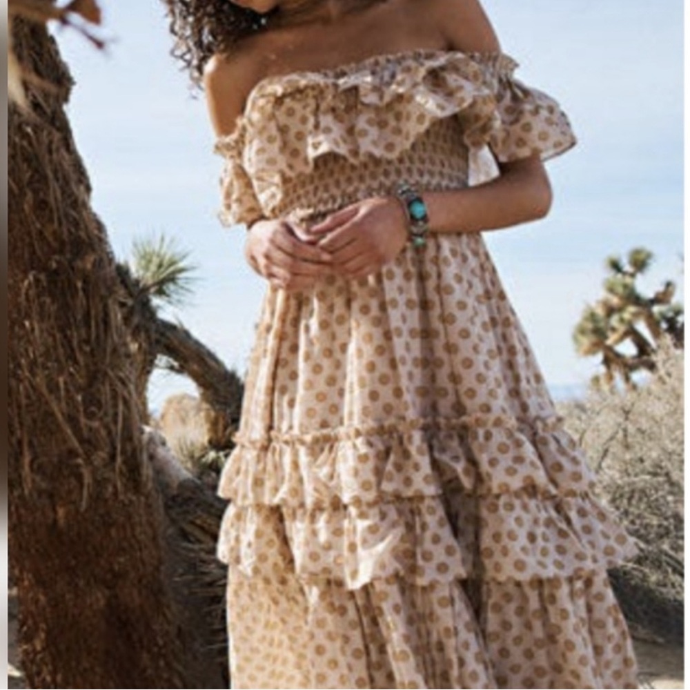 HAPPY X NATURE Savannah off the Shoulder Tan Polka dot Ruffled Maxi dress Sz XXS